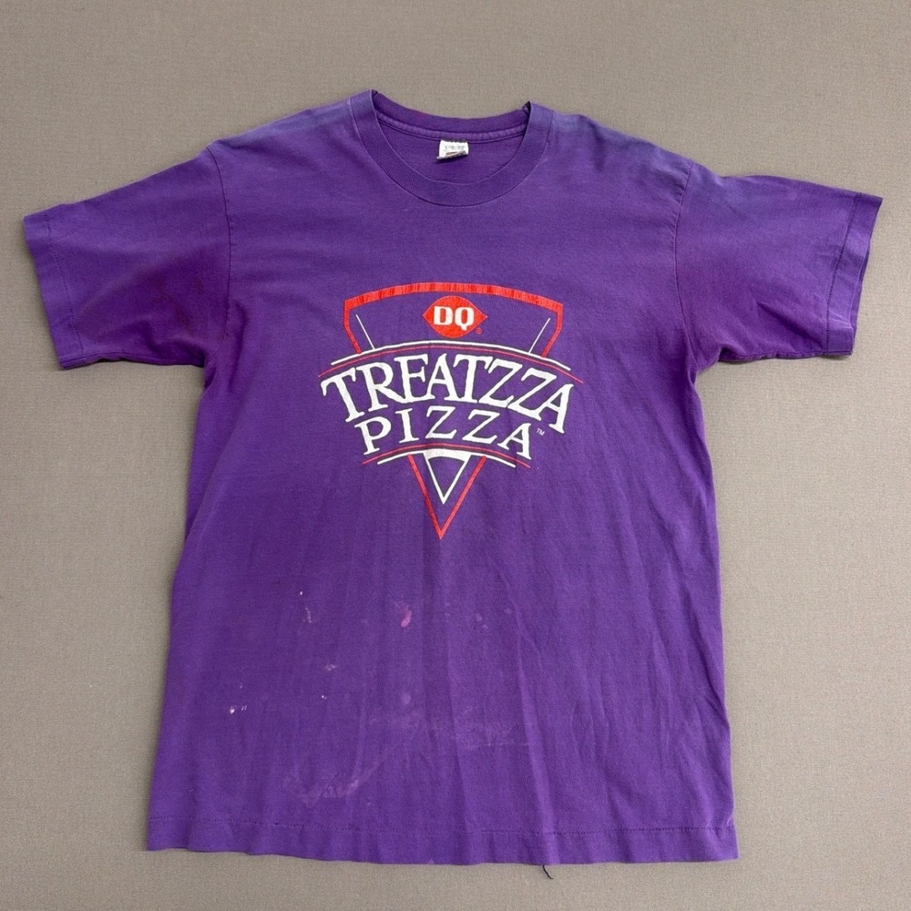 Vintage 90s Dairy Queen DQ Treatzza Pizza T-Shirt Purple Fruit of the Loom Large